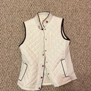 White and brown vest